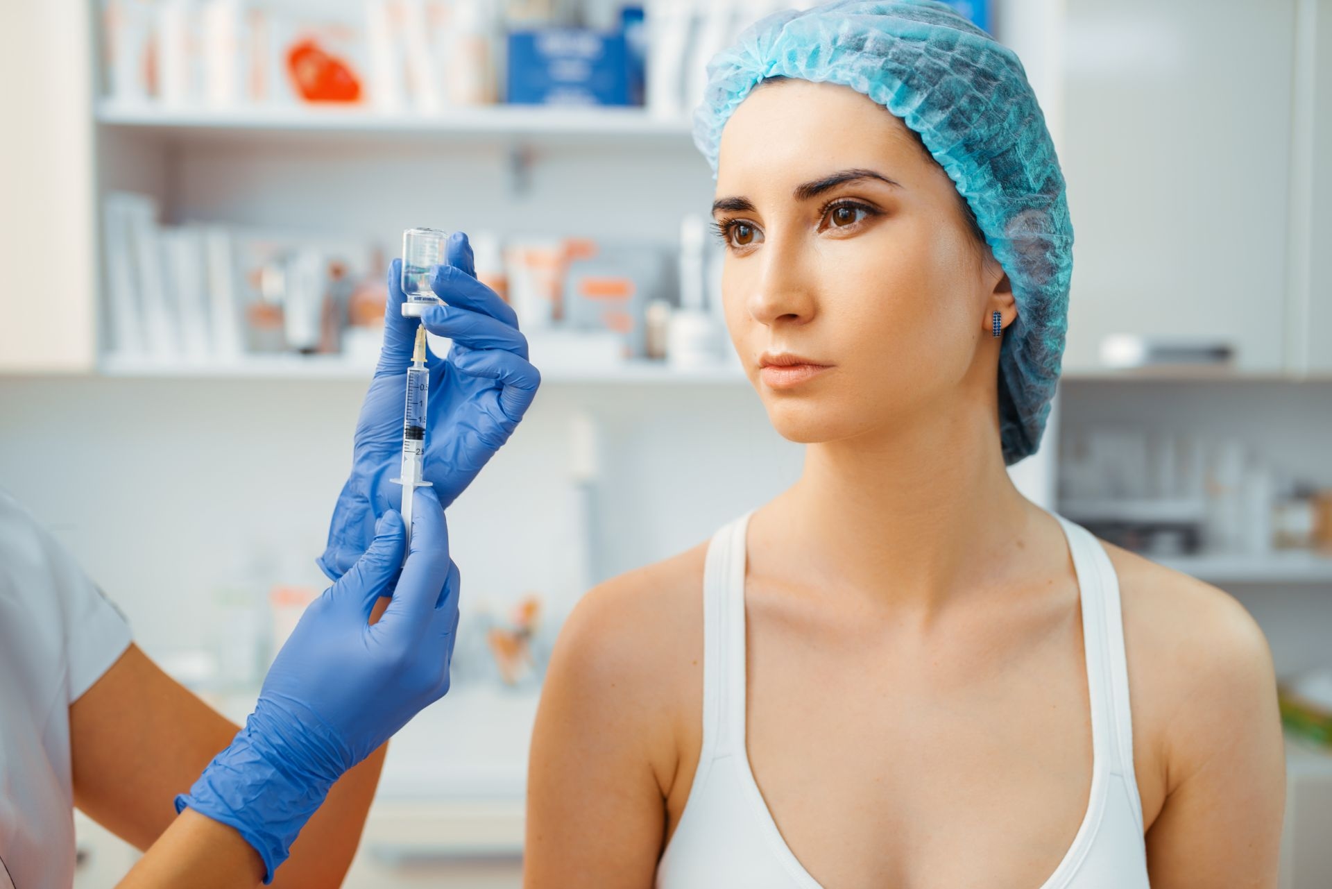Tratament regenerativ cu exozomi și polinucleotide PDRN la Dr. Kurbe Center București