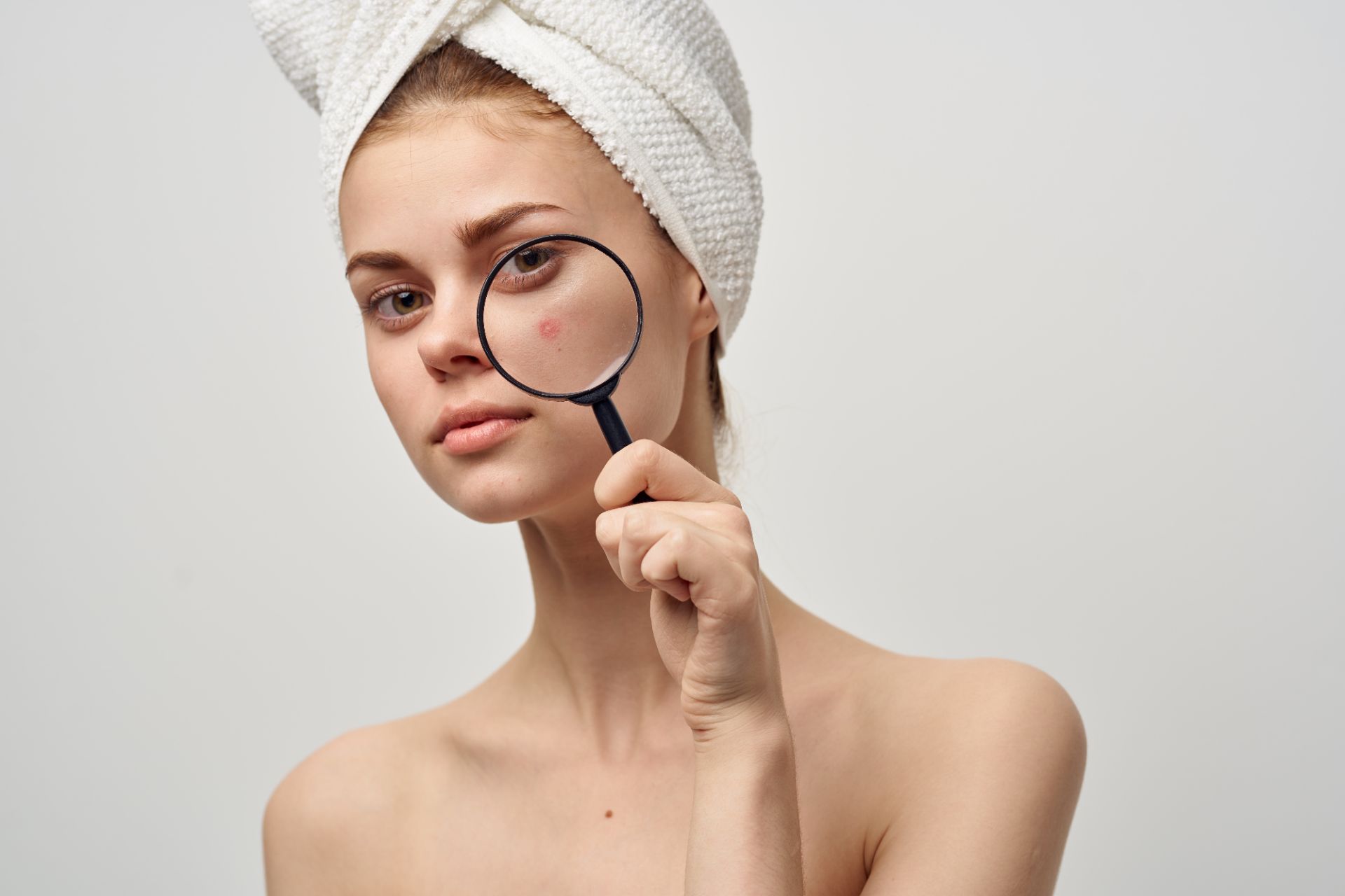 Consultatie dermatologica de specialitate si diagnostic digital al pielii